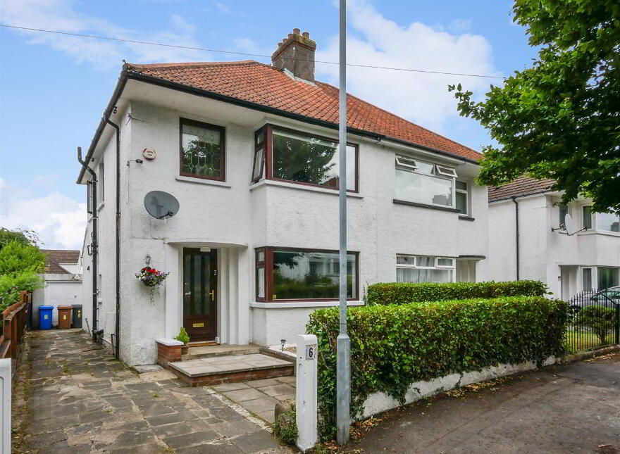 6 Cregagh Park East, Upper Cregagh Road, Belfast, BT6 9LG