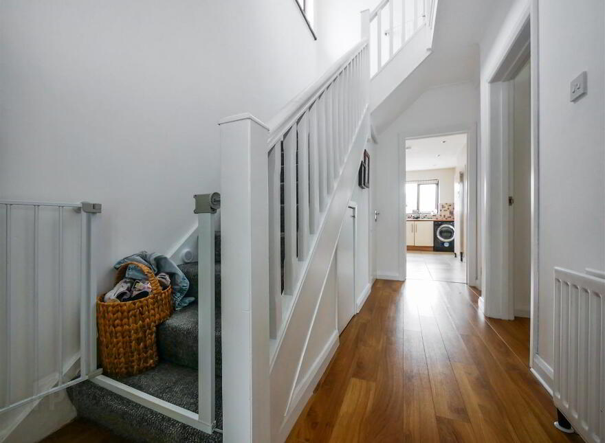 6 Cregagh Park East, Upper Cregagh Road, Belfast, BT6 9LG