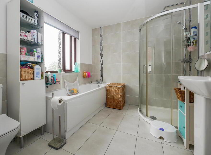 6 Cregagh Park East, Upper Cregagh Road, Belfast, BT6 9LG