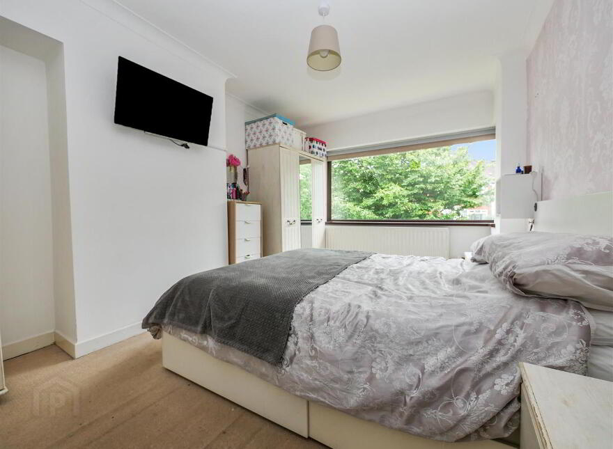 6 Cregagh Park East, Upper Cregagh Road, Belfast, BT6 9LG