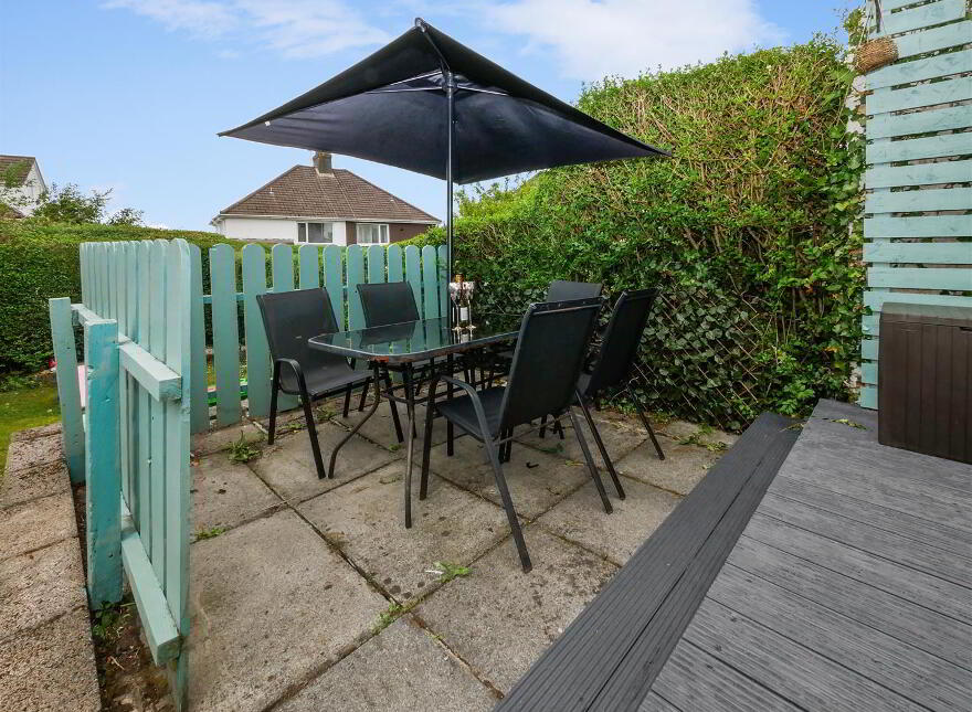 6 Cregagh Park East, Upper Cregagh Road, Belfast, BT6 9LG