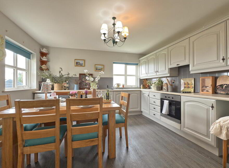 30 Causeway Road, Bushmills, BT57 8SU