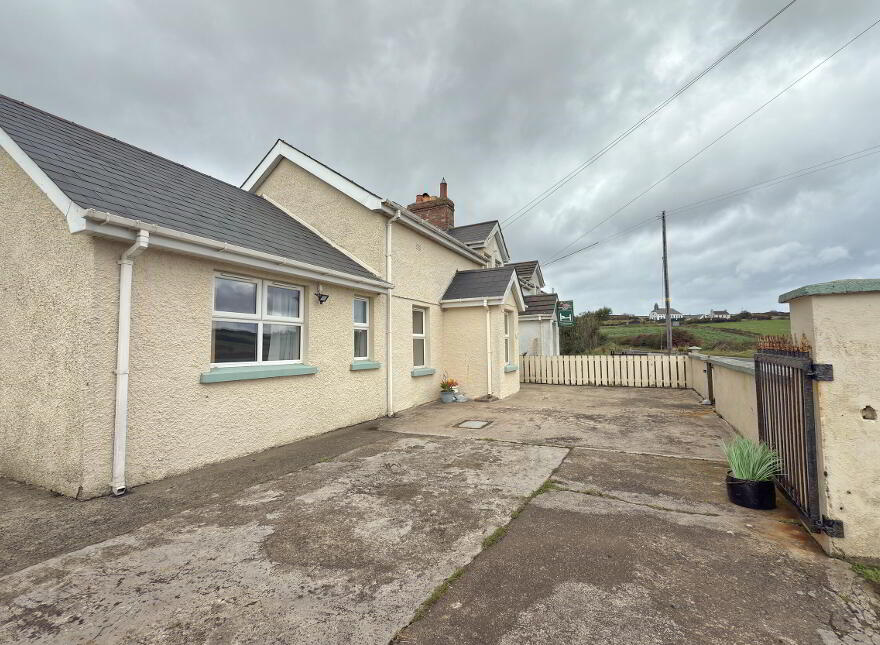 30 Causeway Road, Bushmills, BT57 8SU