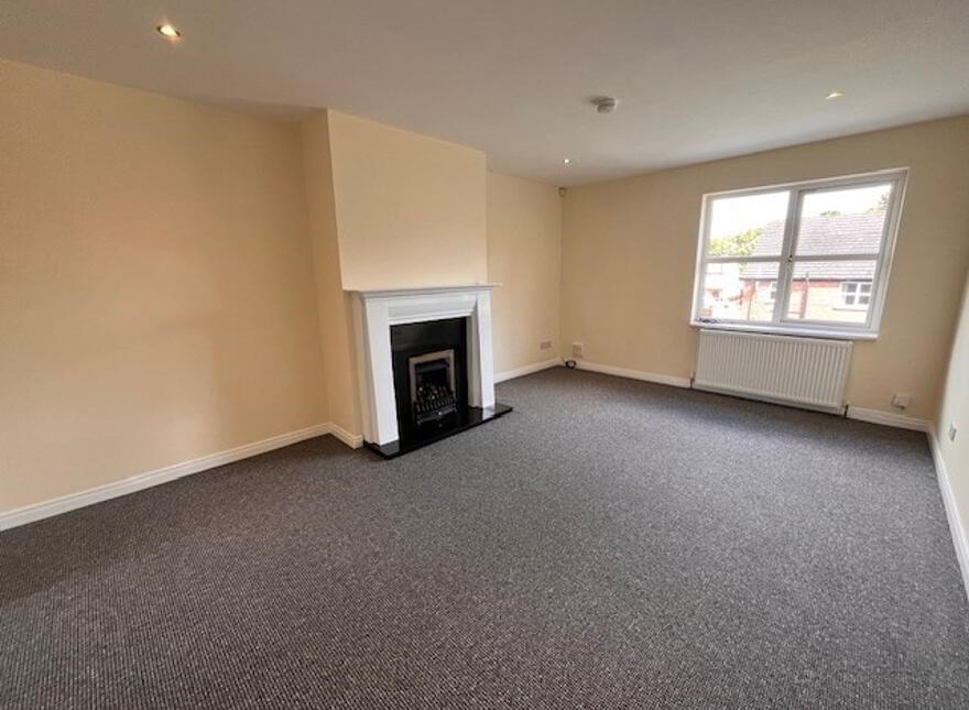 6 Ardara Mews, Dundonald, BT16 2BF