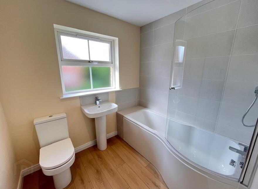 6 Ardara Mews, Dundonald, BT16 2BF