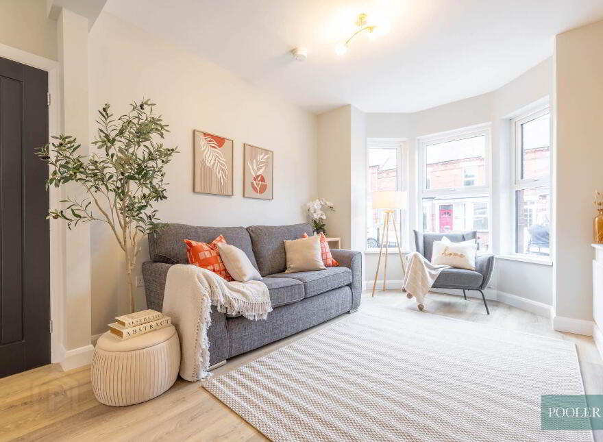 229 Ravenhill Avenue, Belfast, BT6 8LF