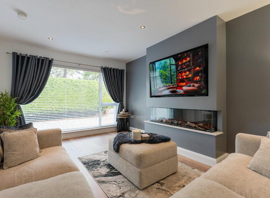 12 Invergarry Avenue, Holywood, BT18 0ND