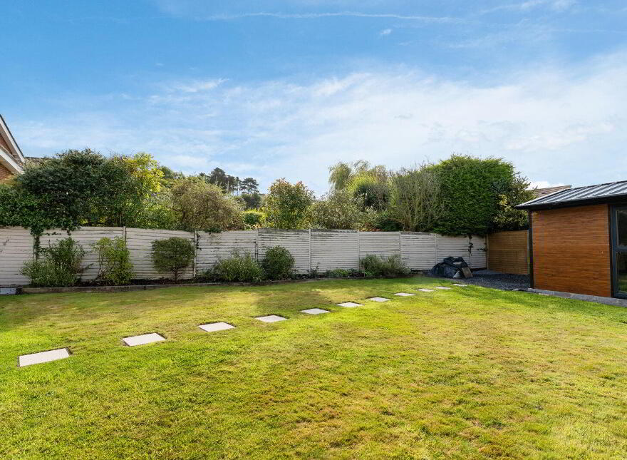 12 Invergarry Avenue, Holywood, BT18 0ND