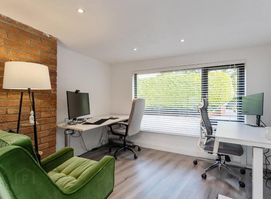 12 Invergarry Avenue, Holywood, BT18 0ND