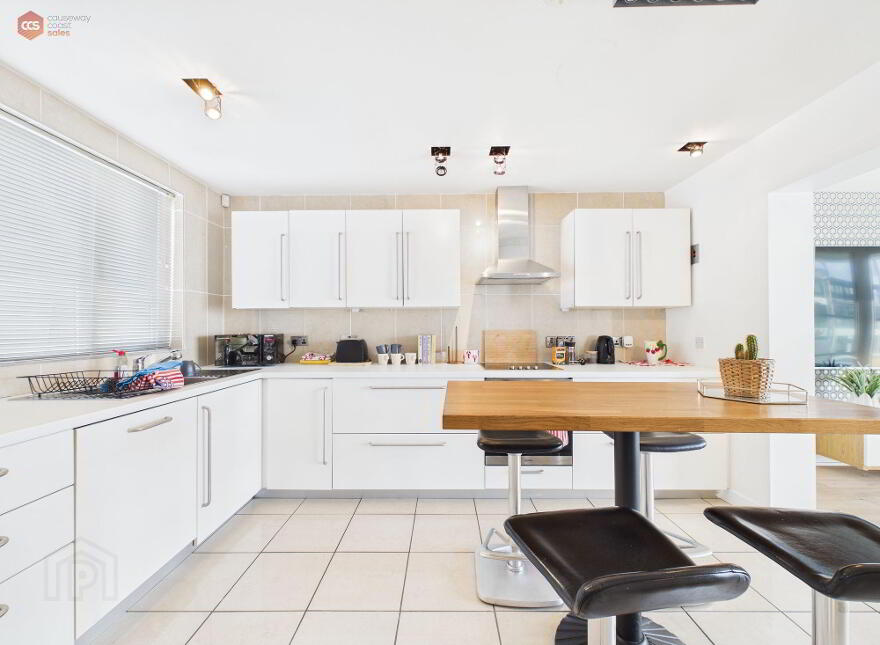2d Ramore Street, Portrush, BT56 8BD