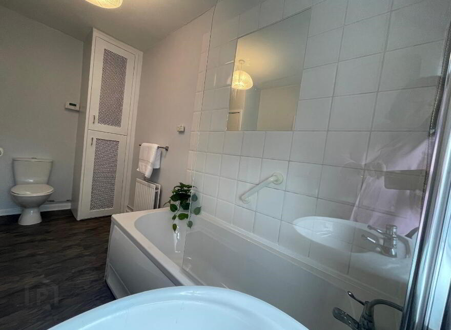 Unit 2d, Inverary Avenue, Belfast, BT4 1RN