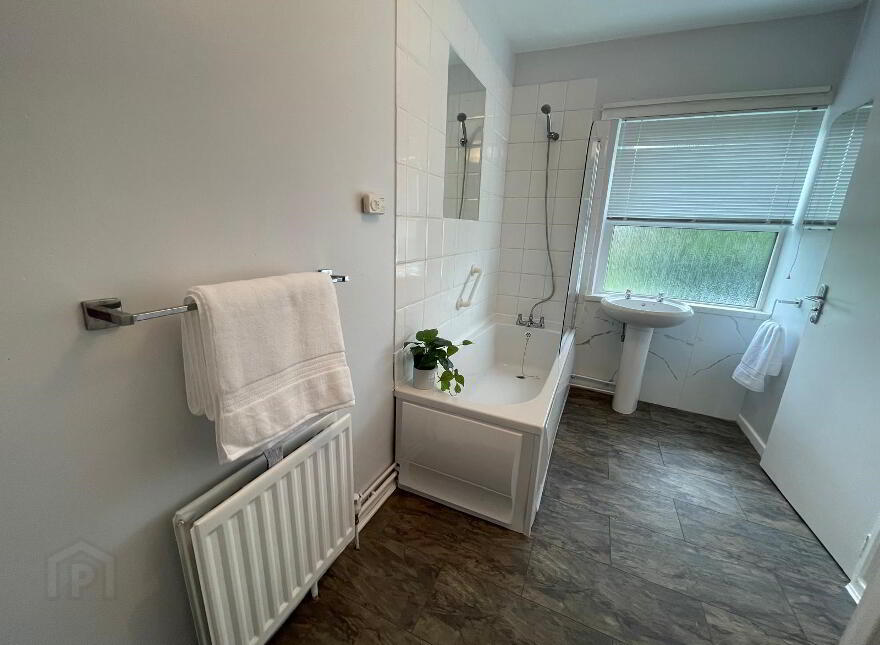 Unit 2d, Inverary Avenue, Belfast, BT4 1RN