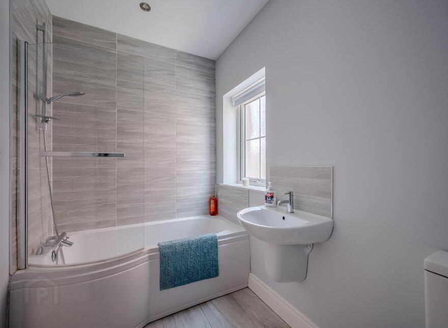 83 Lynn Hall Park, Bangor, BT19 1HZ