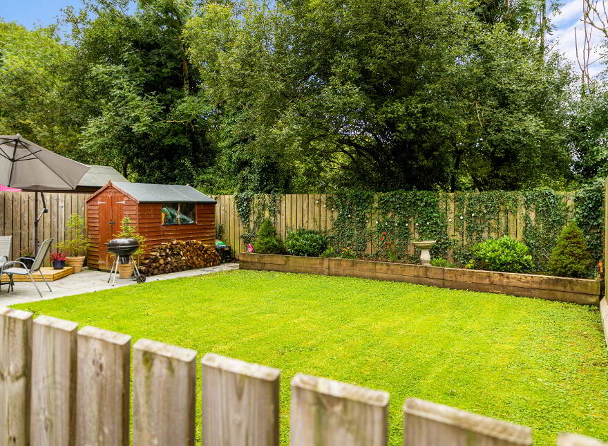 9 Haughtons Hall, Cullybackey, Ballymena, BT42 1FT
