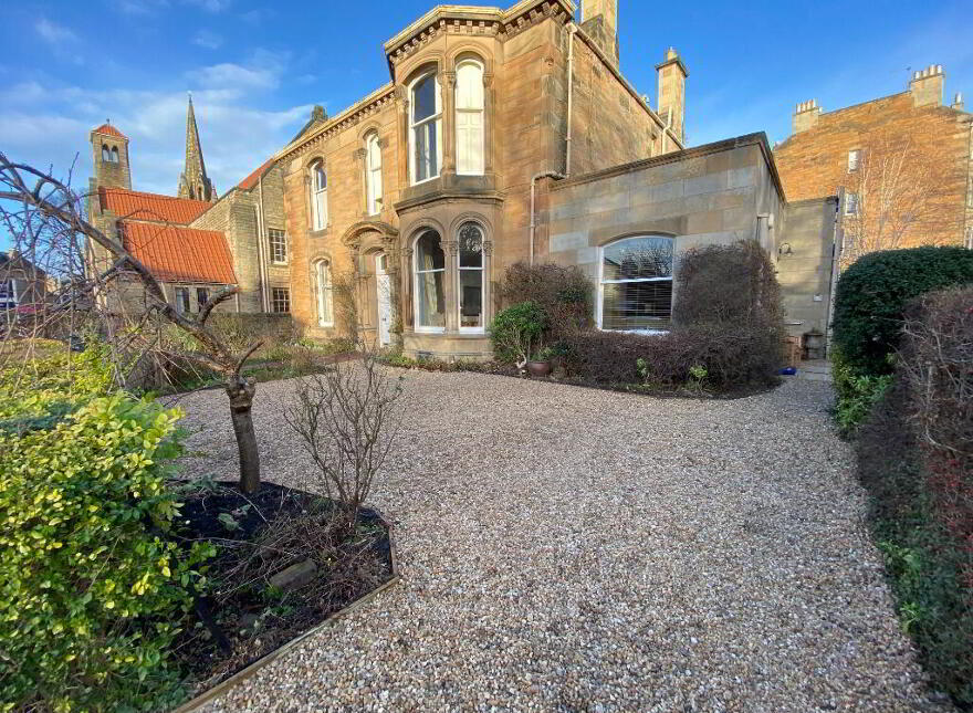 13 Chamberlain Road, Morningside, Edinburgh, EH10 4DJ photo