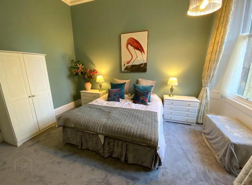 13 Chamberlain Road, Morningside, Edinburgh, EH10 4DJ