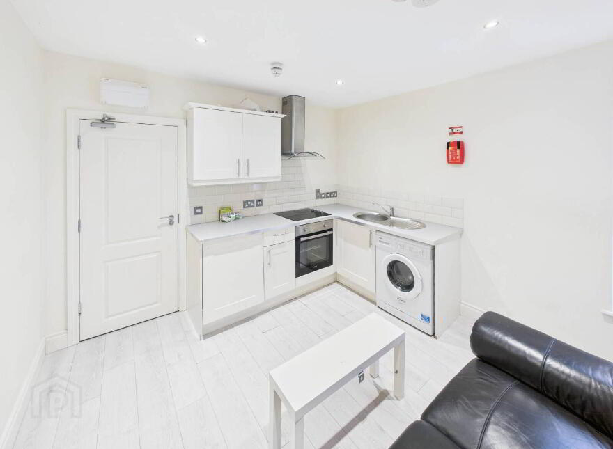 Apartment 2 18 Claremont Street, Belfast, BT9 6AP