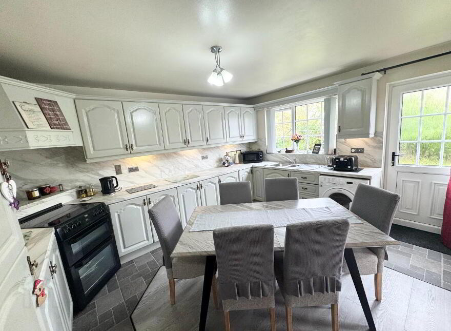 61 Grangemore Park, Foylesprings, Derry / Londonderry, BT48 0RY