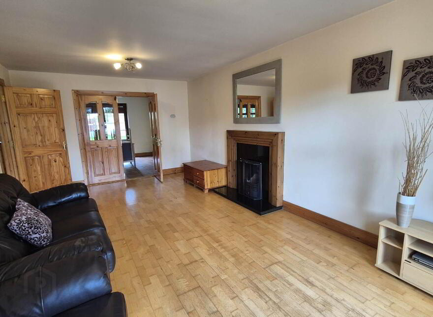 54 Coylin Court, Ramelton, F92D894