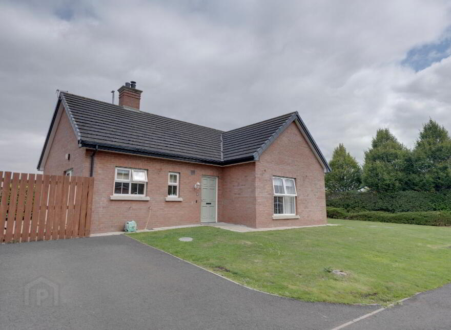 2 Red Row, Toomebridge, BT41 3UJ photo