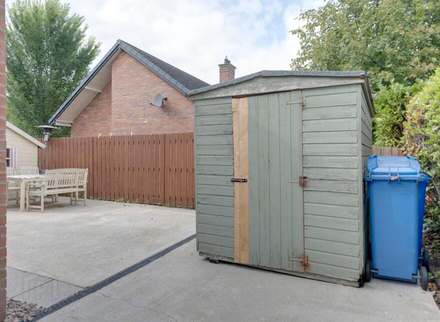 2 Red Row, Toomebridge, BT41 3UJ