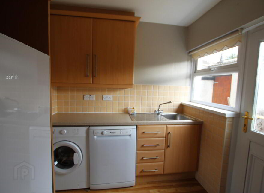 32 North Street, Ballinderry Upper, Lisburn, BT28 2ER
