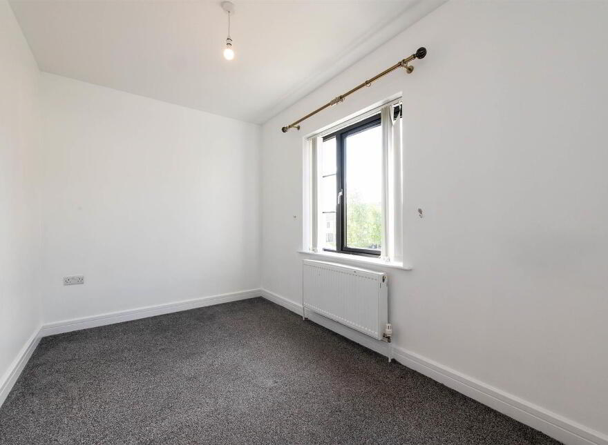 49 Bishops Green, Banbridge, BT32 4FB