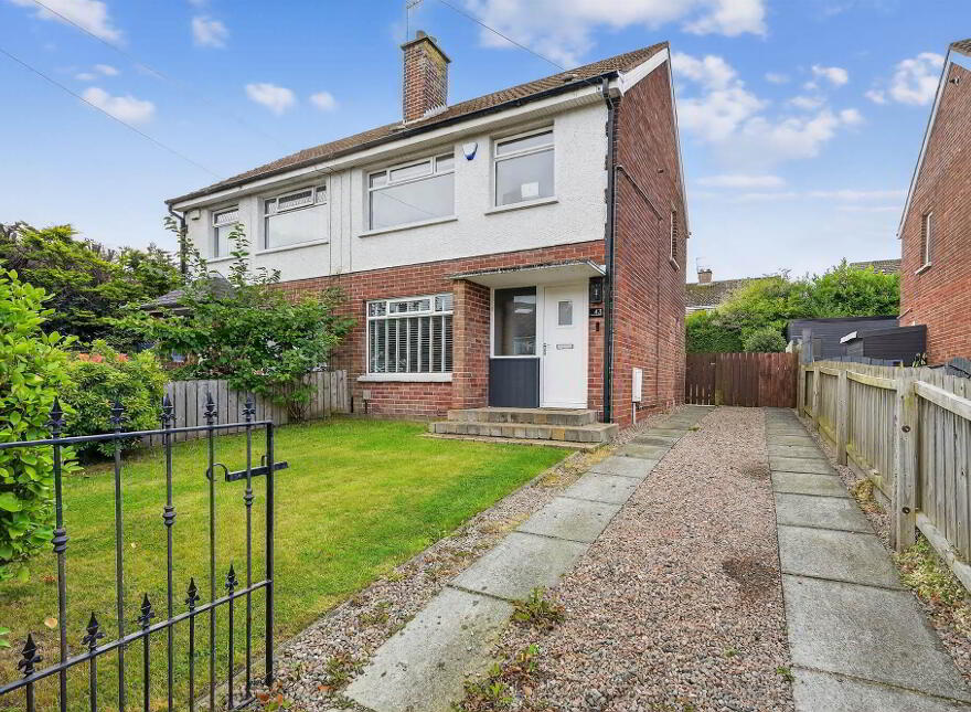 43 North Sperrin, Belfast, BT5 7HU photo