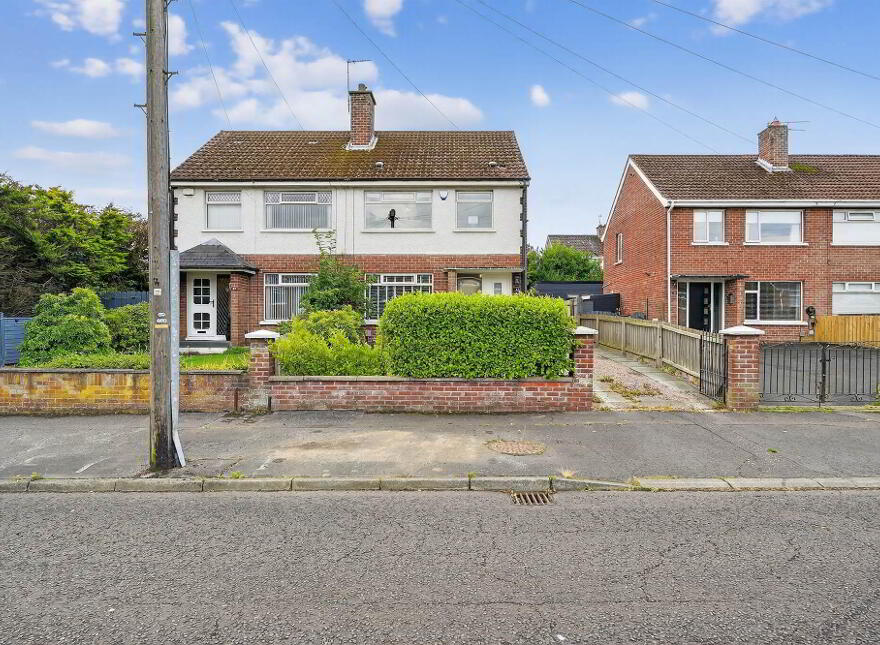 43 North Sperrin, Belfast, BT5 7HU