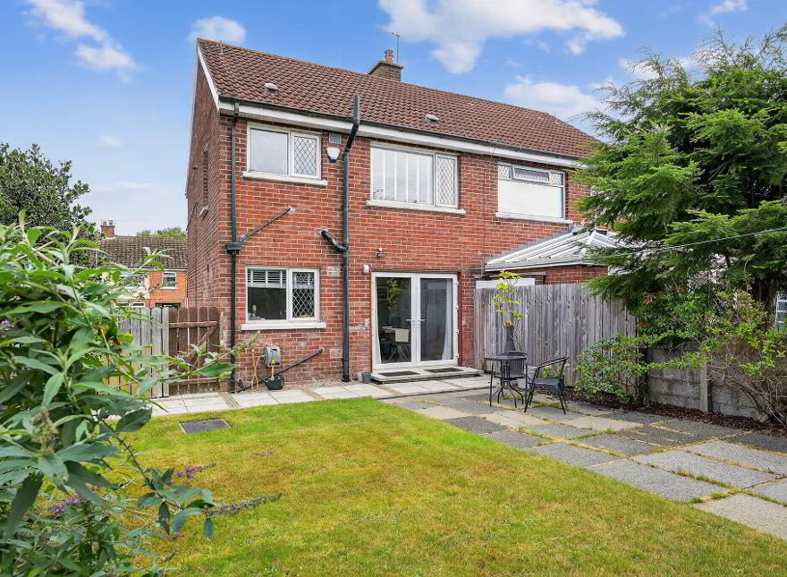 43 North Sperrin, Belfast, BT5 7HU