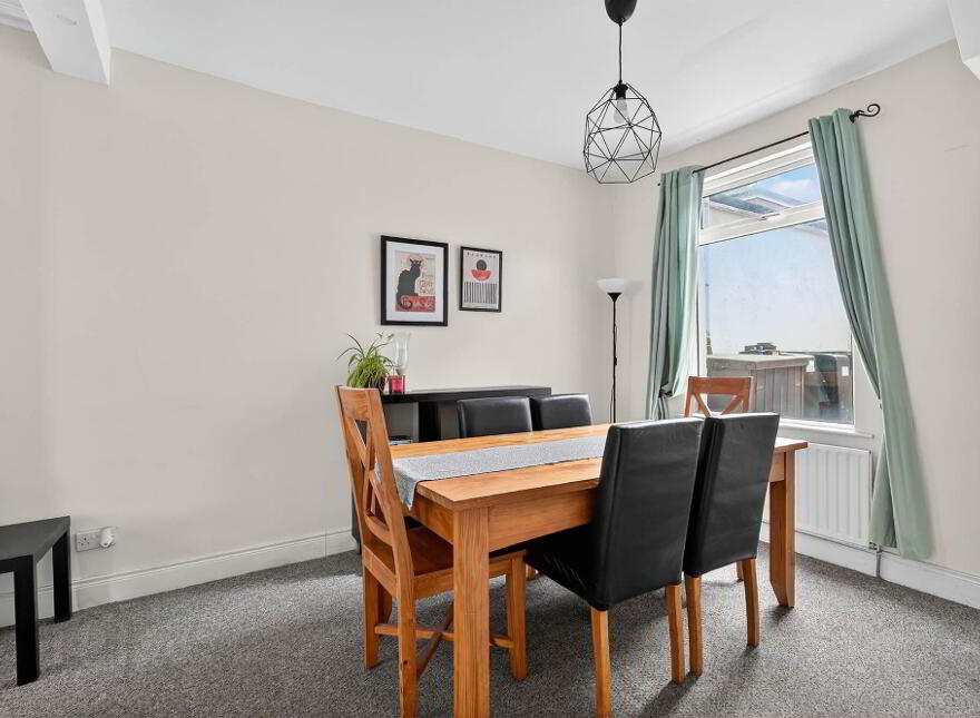 15 Sinclair Street, Belfast, BT5 6JS