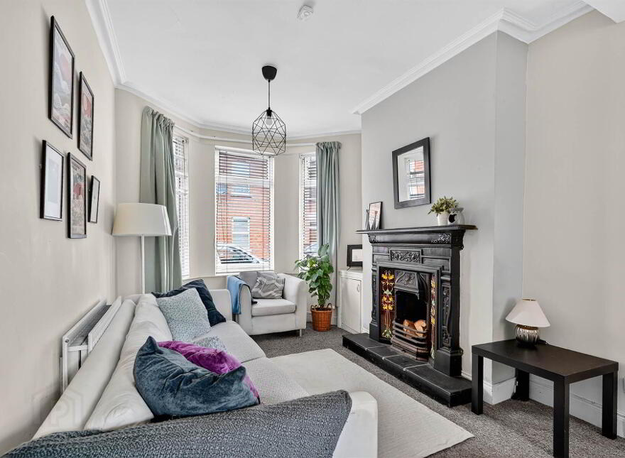 15 Sinclair Street, Belfast, BT5 6JS