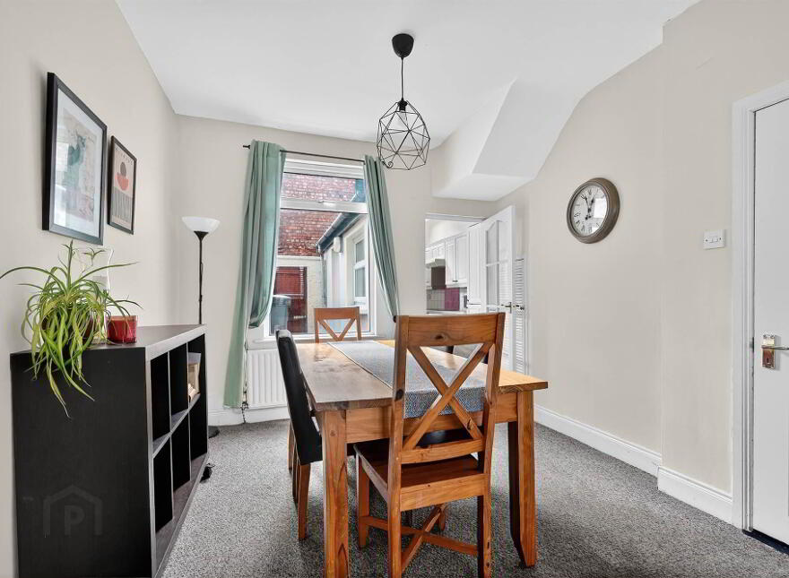 15 Sinclair Street, Belfast, BT5 6JS
