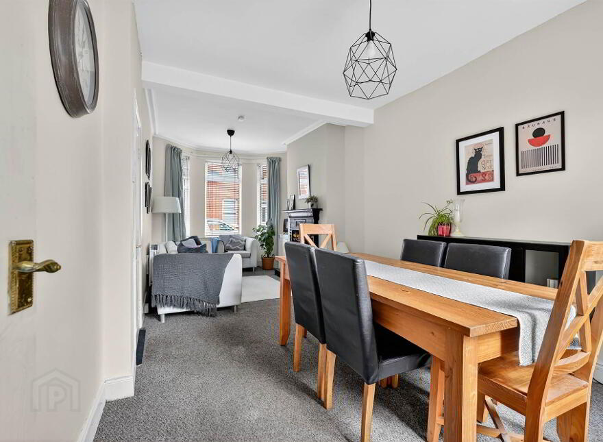 15 Sinclair Street, Belfast, BT5 6JS