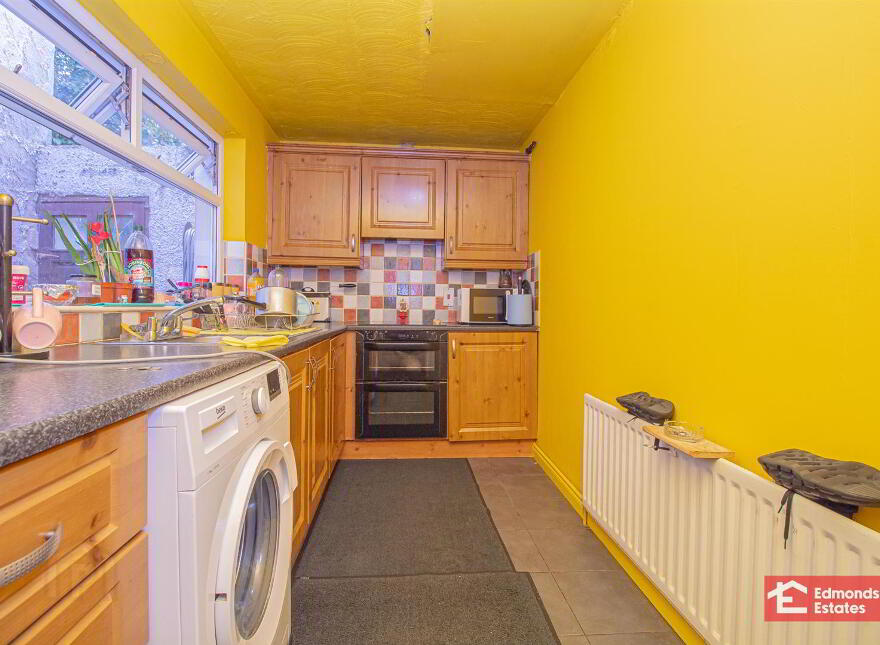 89 Bridge Street, Ballymena, BT43 5EN
