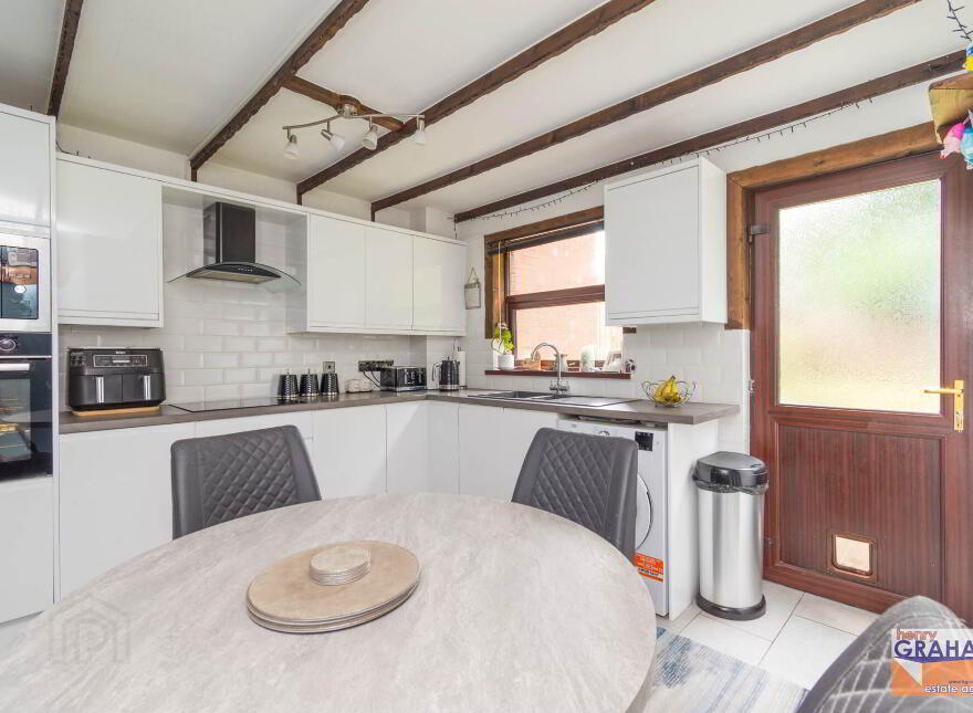 9 Knockburn Crescent, Lisburn, BT28 8QH