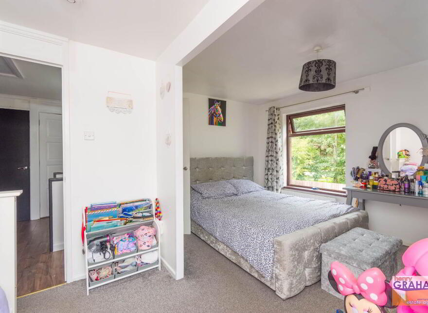 9 Knockburn Crescent, Lisburn, BT28 8QH
