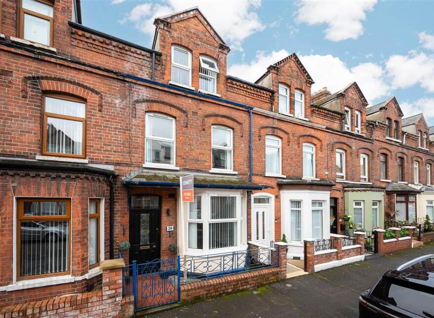20 Marsden Gardens, Belfast, BT15 5AL photo