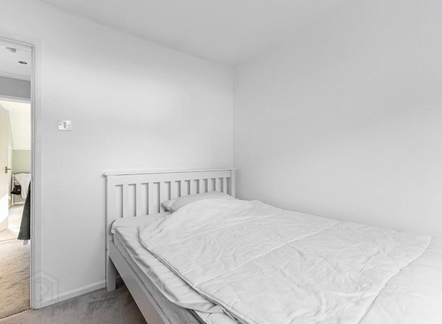 15 Lakeside Drive, Finaghy, Belfast, BT10 0NU