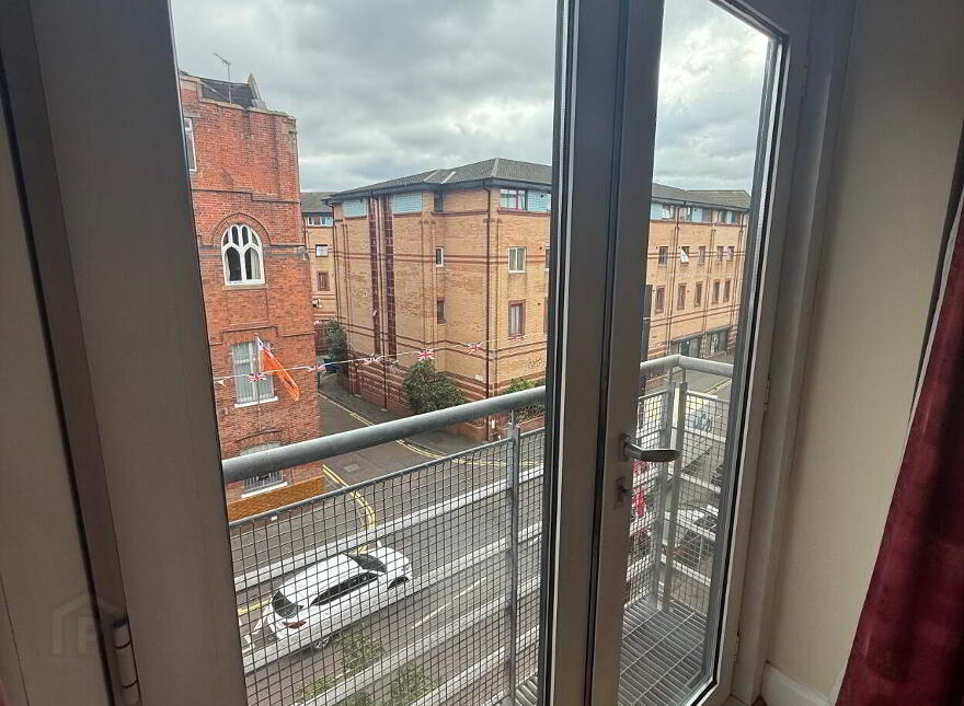 C31 Whitehall Square, 181 Sandy Row, Belfast, BT12 5EU