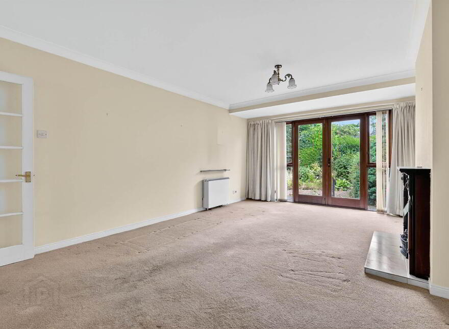 1c Kingsdale Park, Gilnahirk, Belfast, BT5 7BY