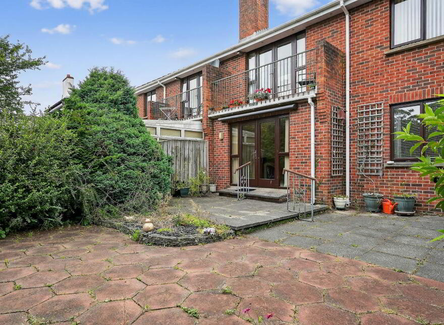 1c Kingsdale Park, Gilnahirk, Belfast, BT5 7BY