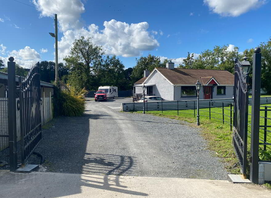 34 Fourtowns School Road, Poyntzpass, BT35 6QX