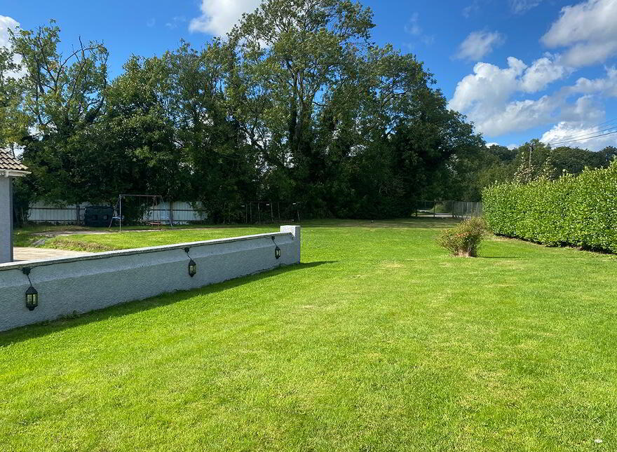34 Fourtowns School Road, Poyntzpass, BT35 6QX