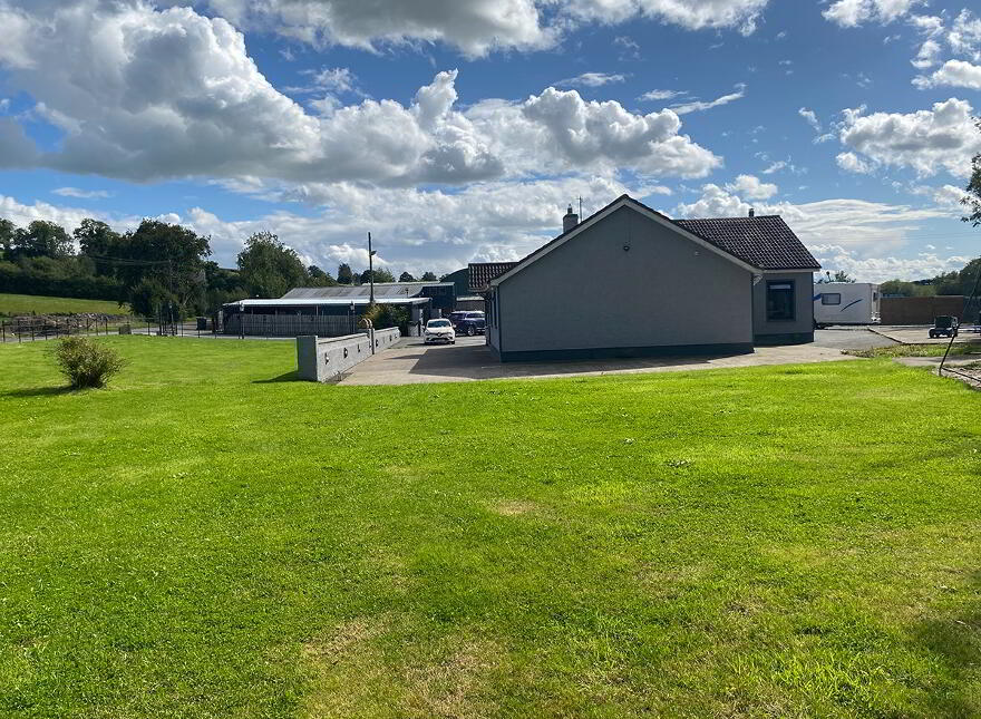 34 Fourtowns School Road, Poyntzpass, BT35 6QX