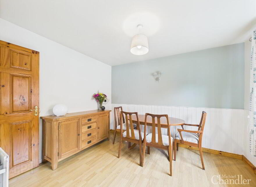 1 Hanwood Avenue, Dundonald, Belfast, BT16 1XN
