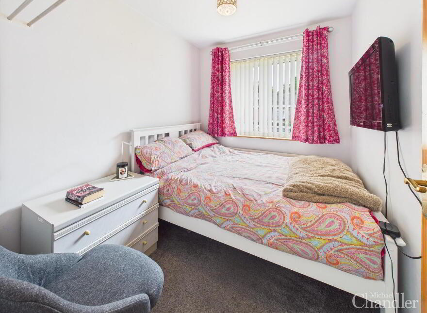 1 Hanwood Avenue, Dundonald, Belfast, BT16 1XN