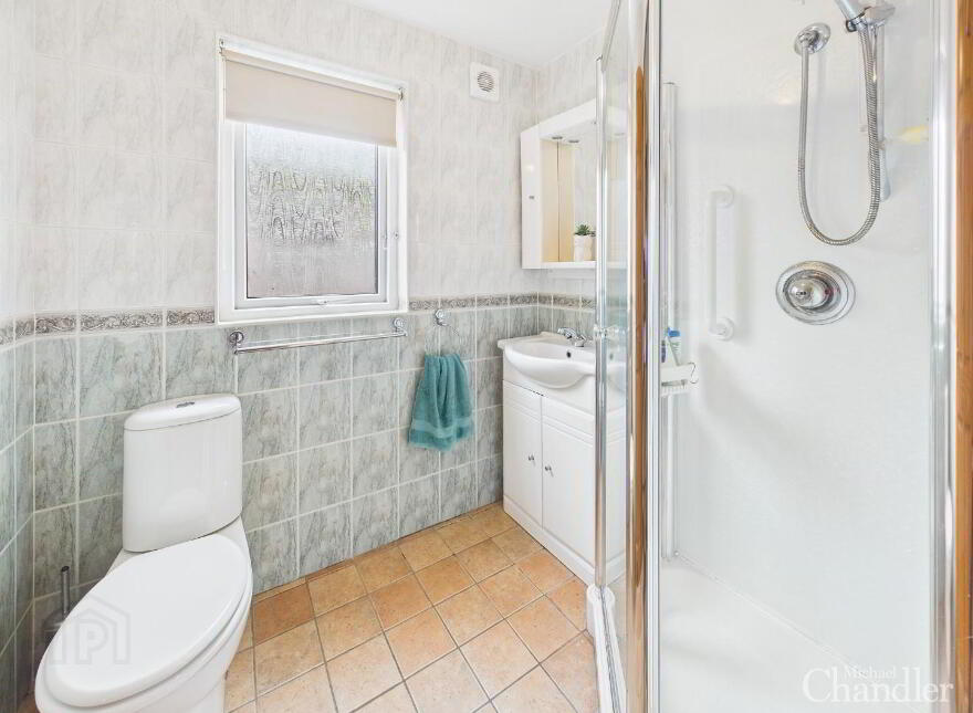 1 Hanwood Avenue, Dundonald, Belfast, BT16 1XN