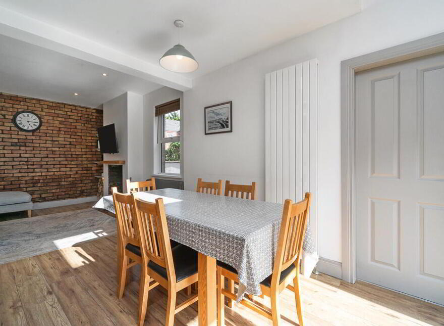 32 Wandsworth Gardens, Belfast, BT4 3NL