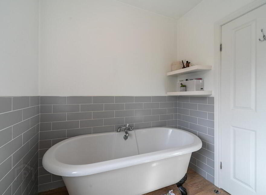 32 Wandsworth Gardens, Belfast, BT4 3NL